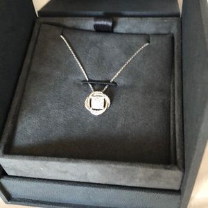 Brand new David Yurman infinity necklace